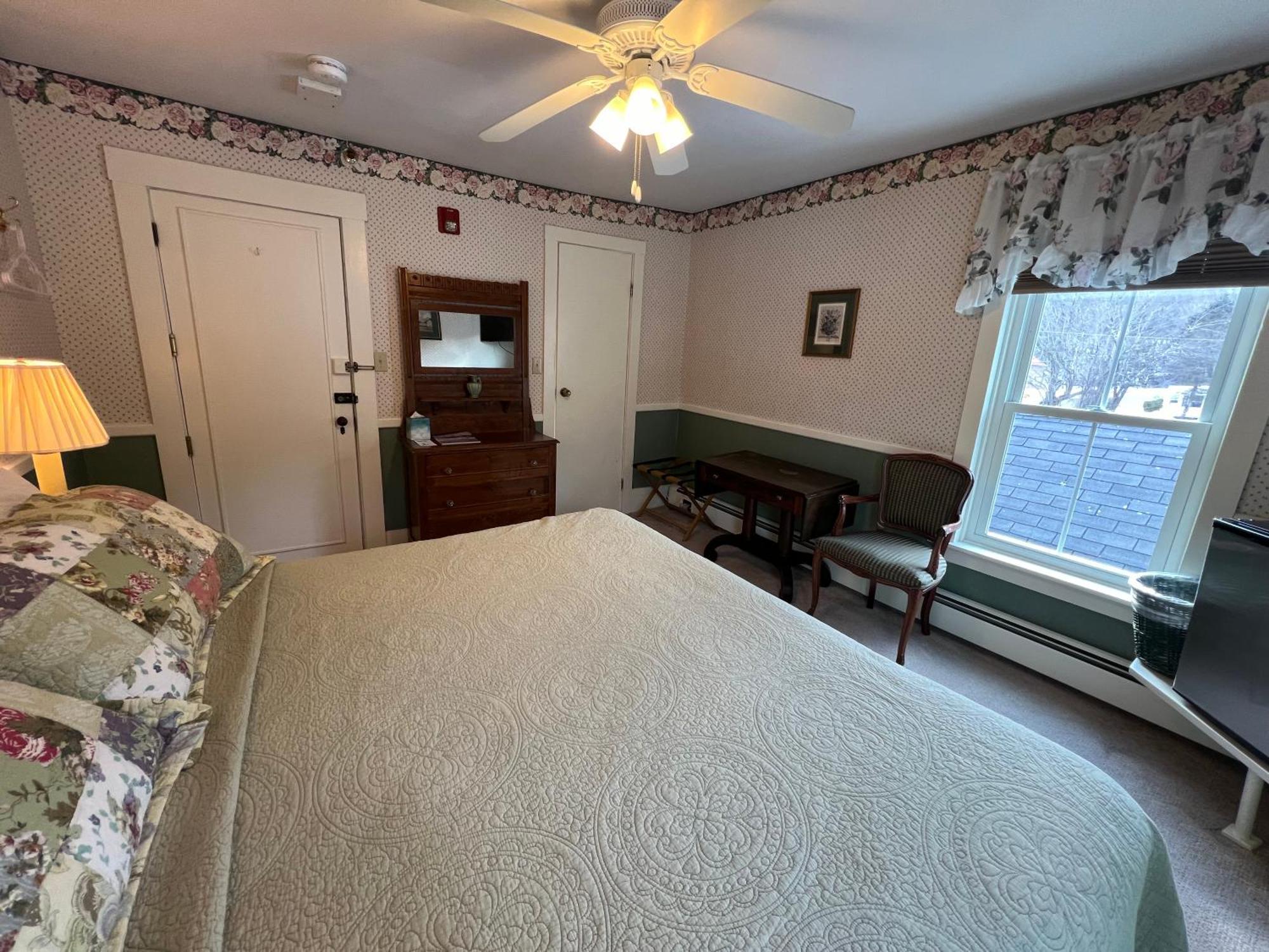 Echo Lake Inn (Adults Only) Plymouth Экстерьер фото