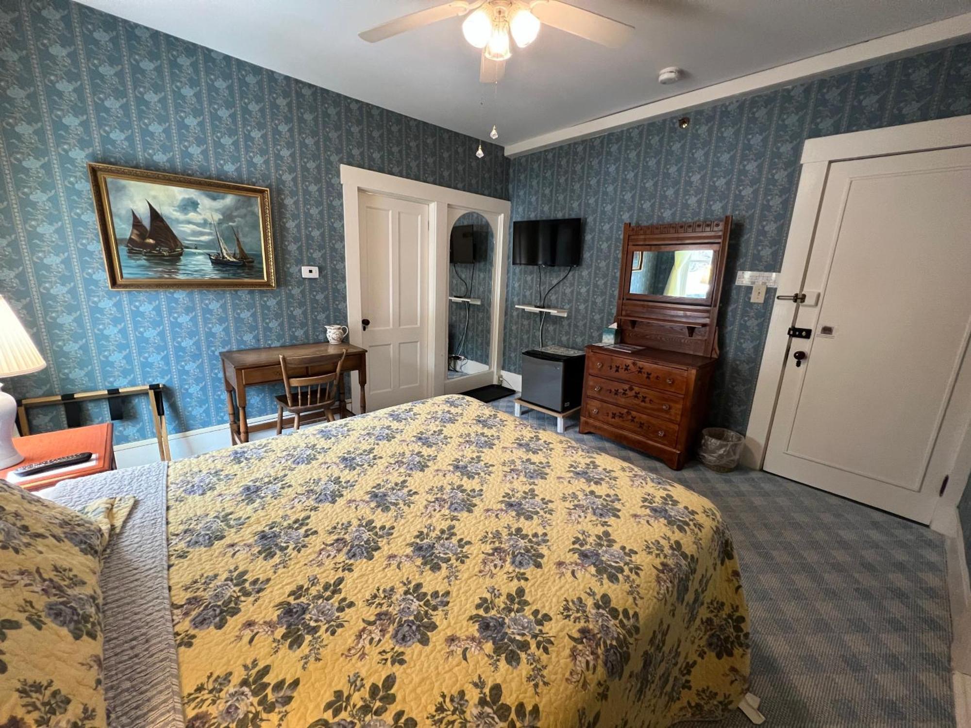 Echo Lake Inn (Adults Only) Plymouth Экстерьер фото
