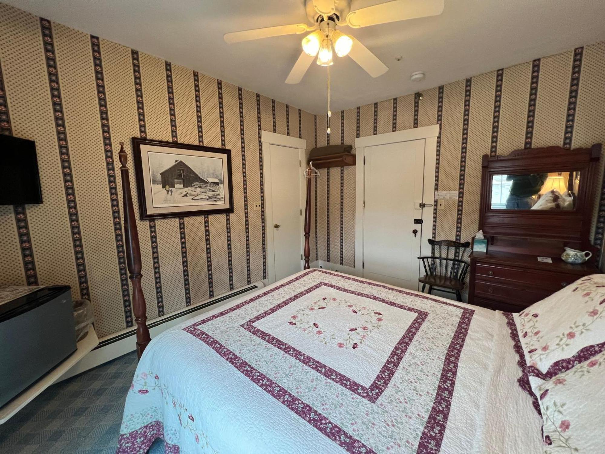 Echo Lake Inn (Adults Only) Plymouth Экстерьер фото